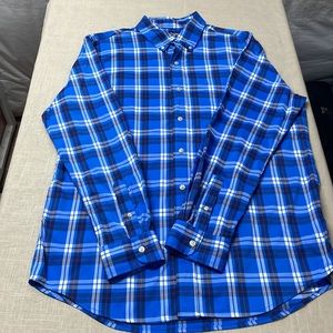 Chaps Performance Long Sleeve Button Down Shirt